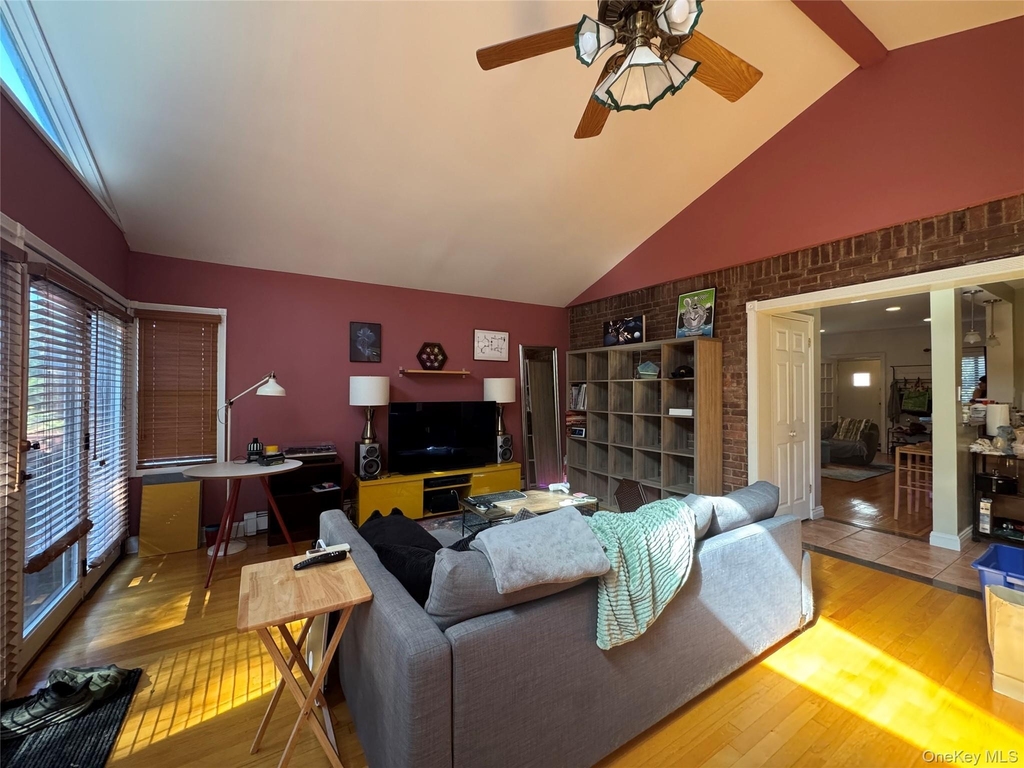 4740 Glenwood Street - Photo 7