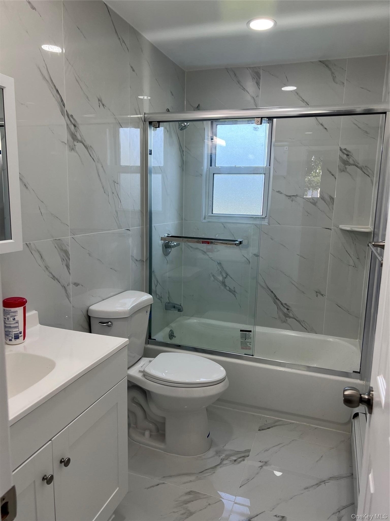 846 Conklin Street - Photo 2