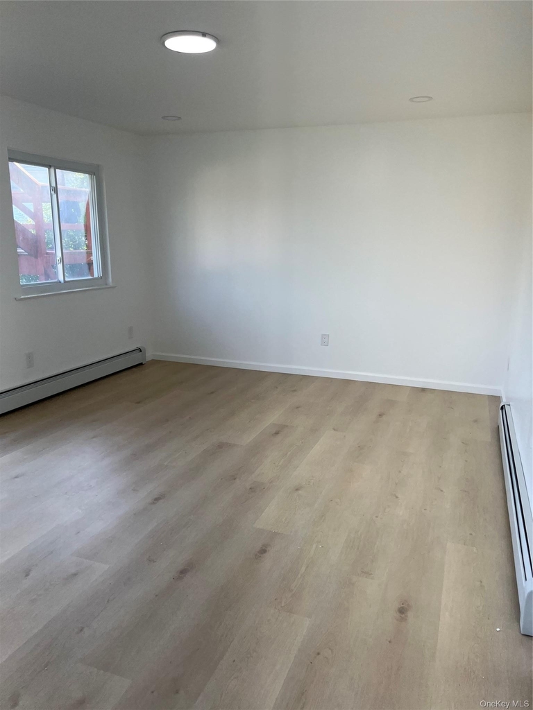 846 Conklin Street - Photo 8
