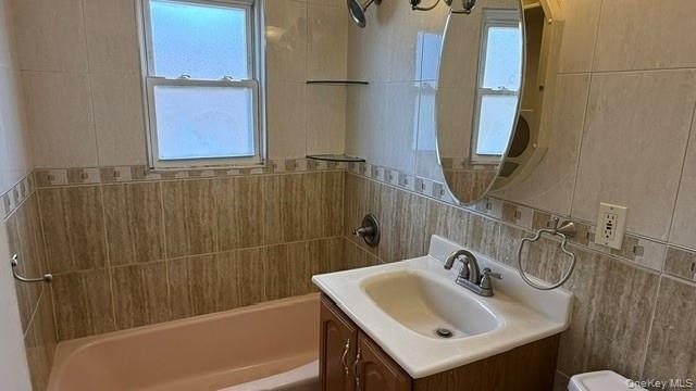 264-15 82nd Ave - Photo 7