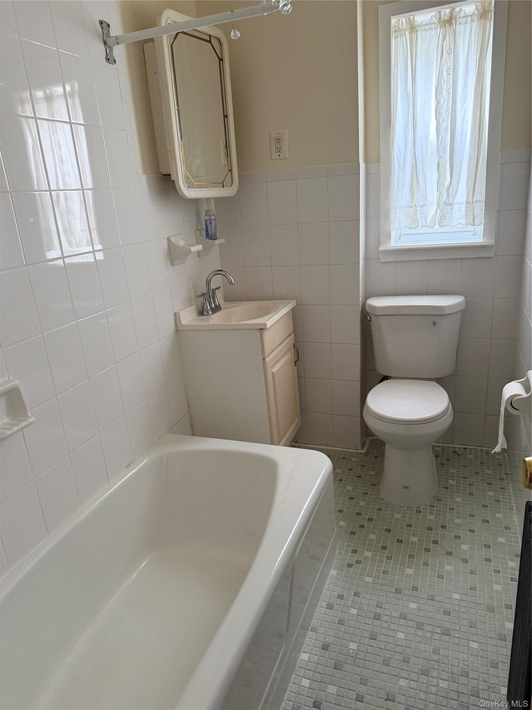 9731 92nd Street - Photo 3