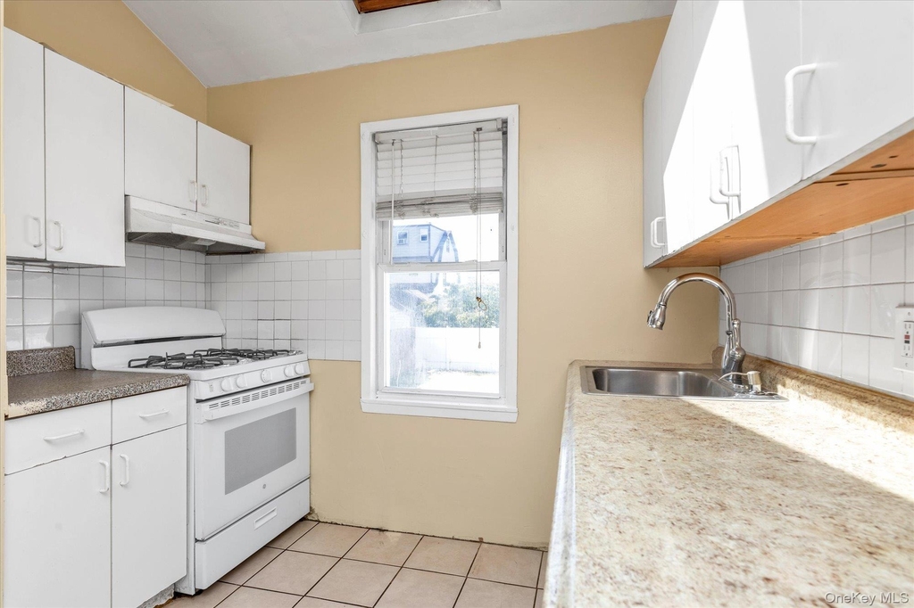 46 Derby Street - Photo 9