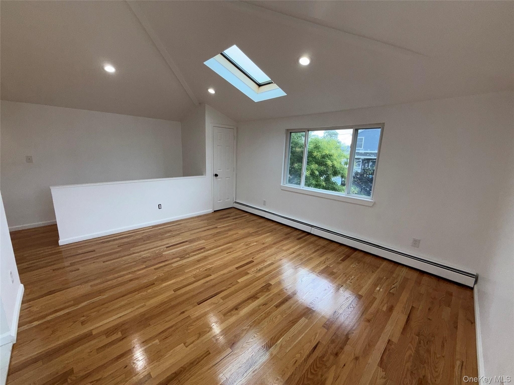 69-41 Burchell Avenue - Photo 3