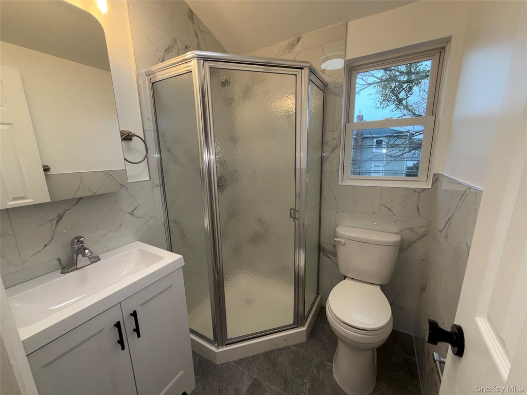 69-41 Burchell Avenue - Photo 17