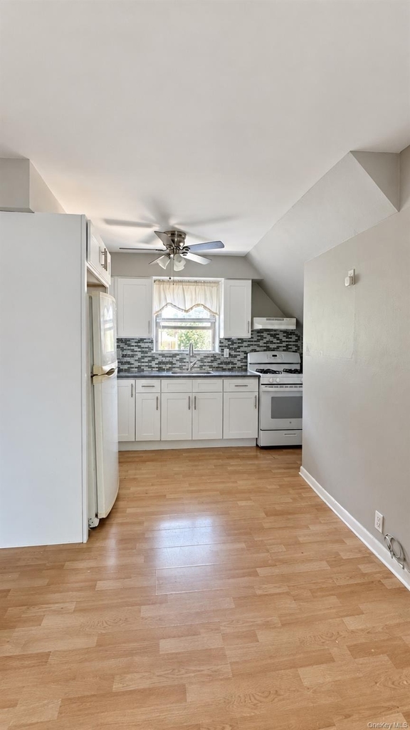 195-07 37th Avenue - Photo 0