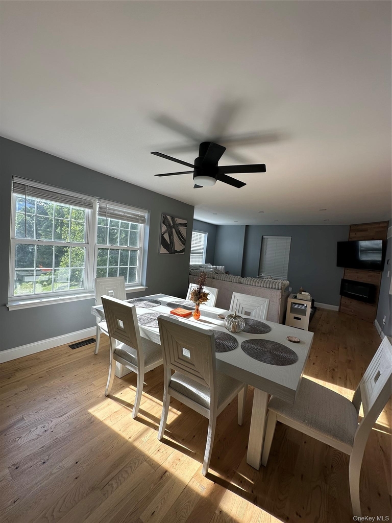 232 Hillside Lane - Photo 3