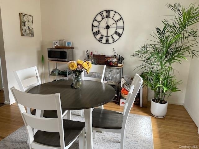 176 Nassau Boulevard - Photo 7
