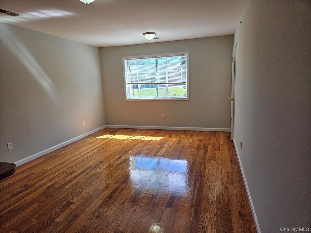 12 Pavilion Road - Photo 3