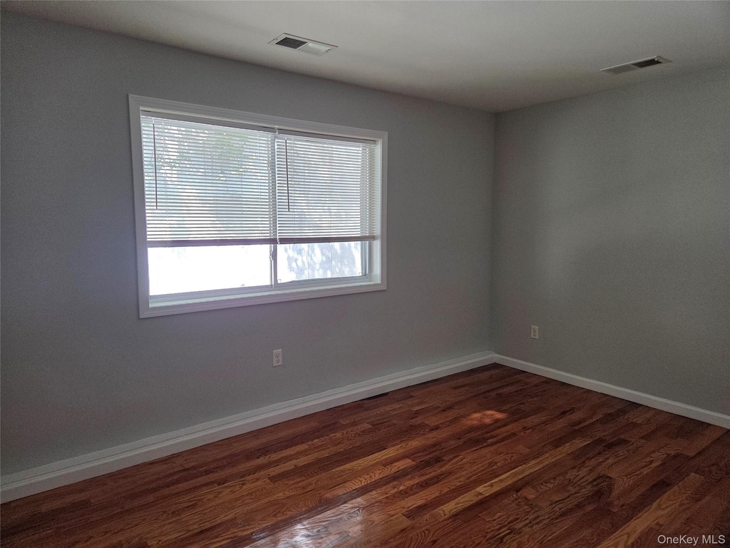 12 Pavilion Road - Photo 5