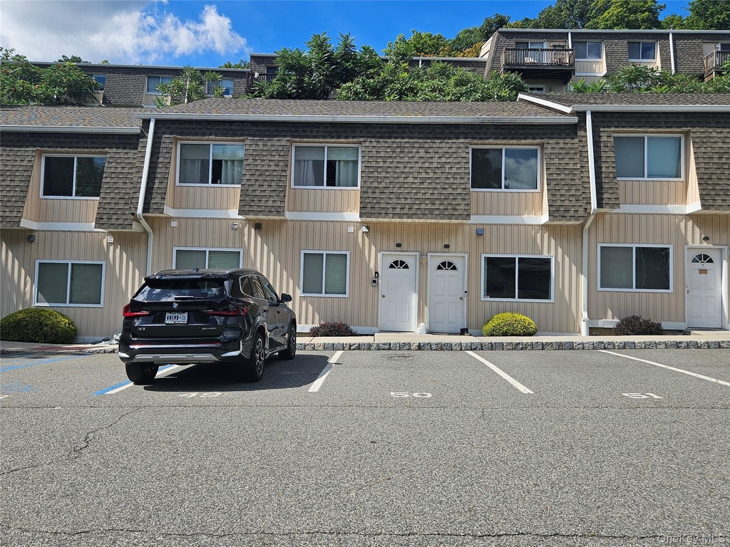 12 Pavilion Road - Photo 0