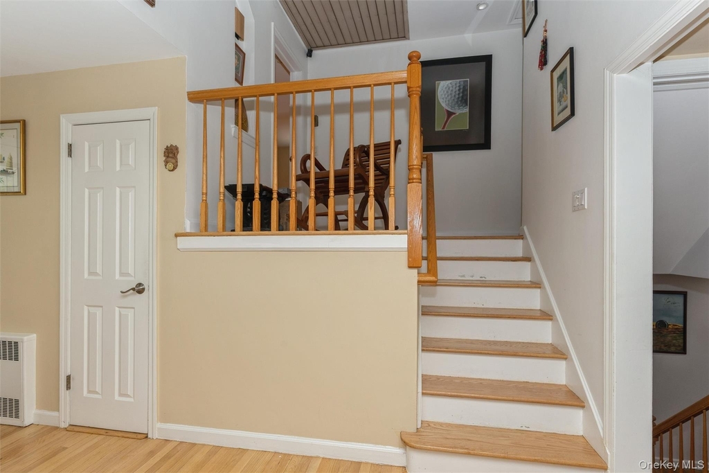 148 Lincoln Street - Photo 10