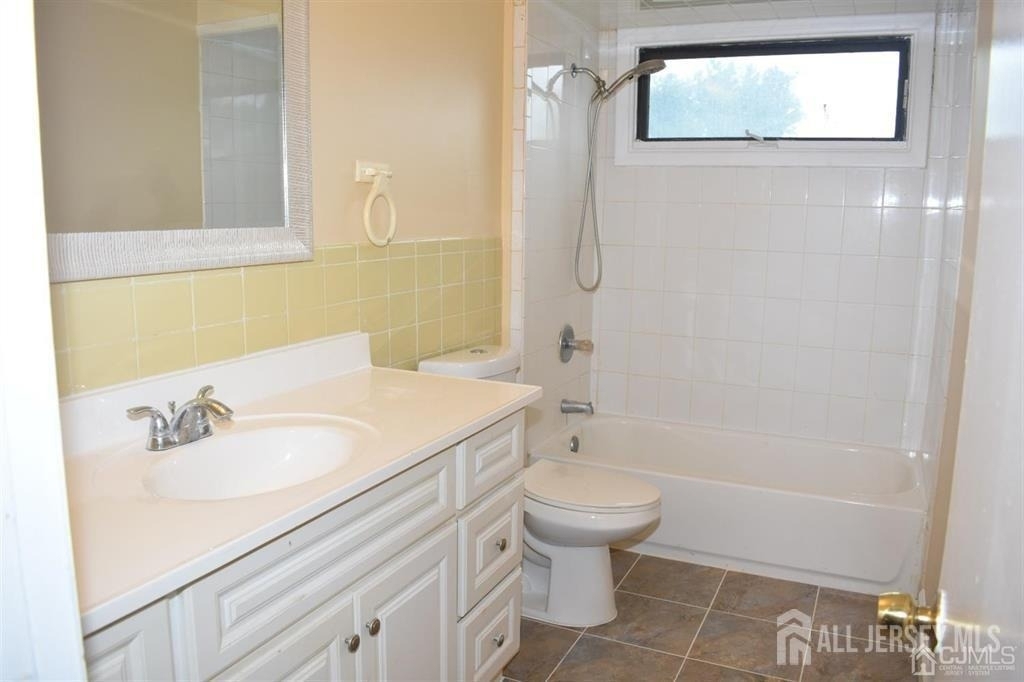 1 Fairview Avenue - Photo 4