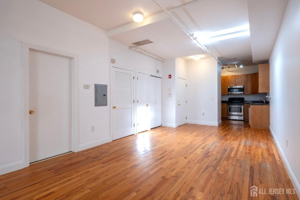 378 George Street - Photo 1