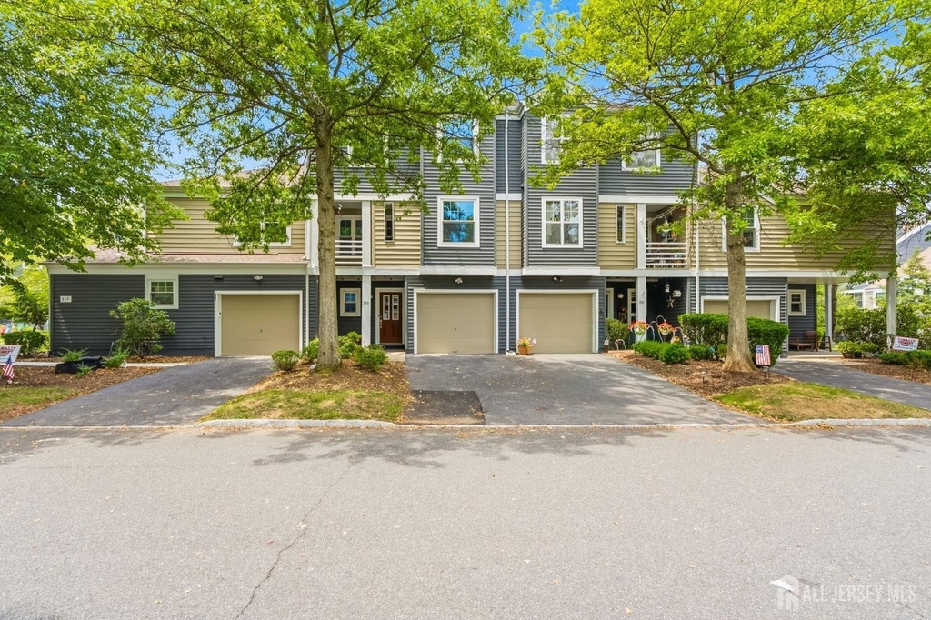 350 Greenfield Road - Photo 2