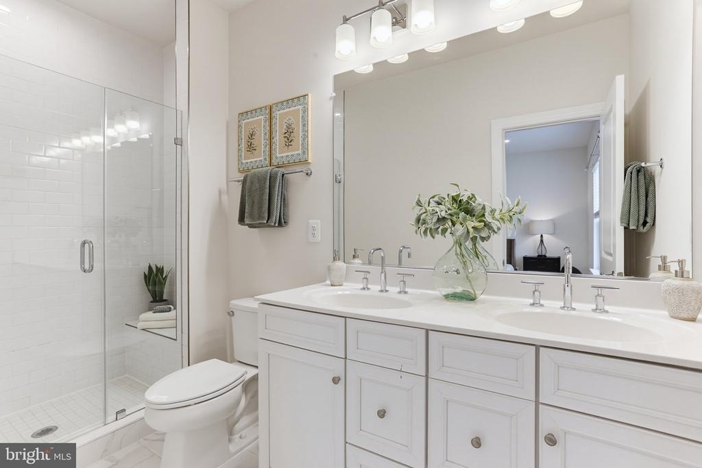 6310 Berkley Bridge Place - Photo 22