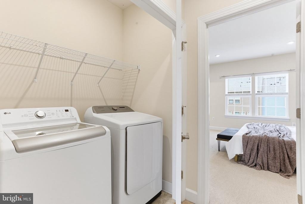 6310 Berkley Bridge Place - Photo 32