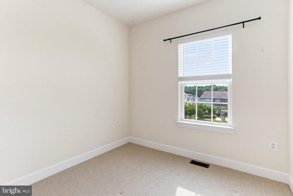 6310 Berkley Bridge Place - Photo 27