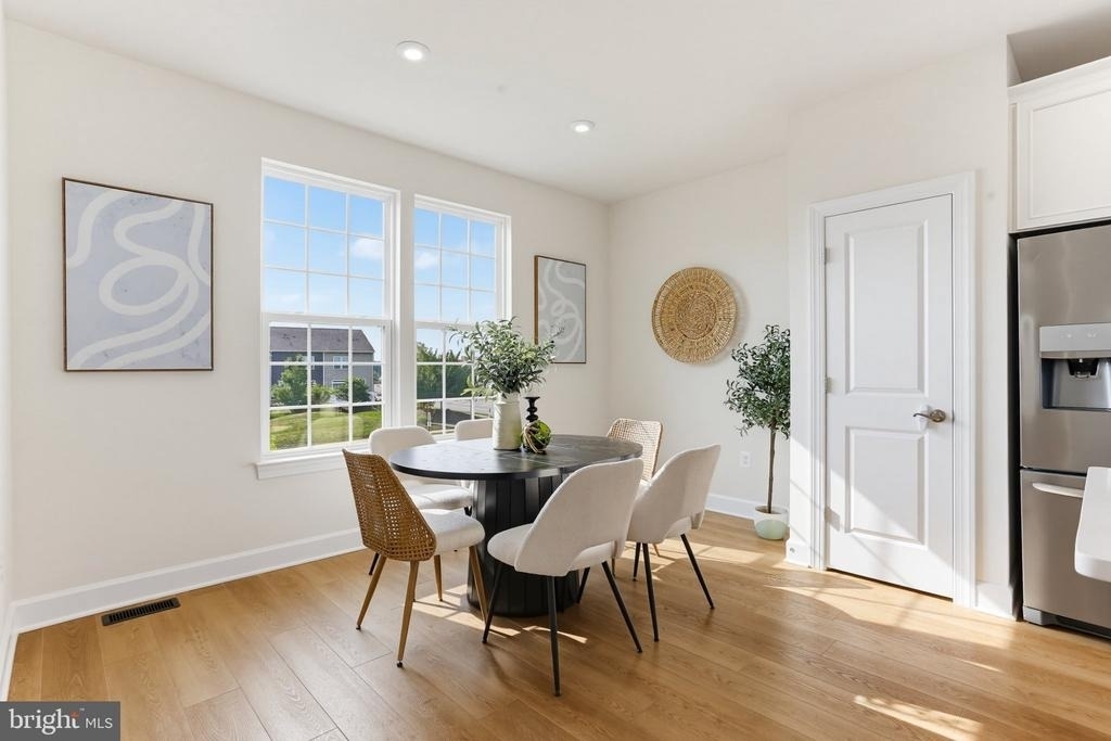 6310 Berkley Bridge Place - Photo 16