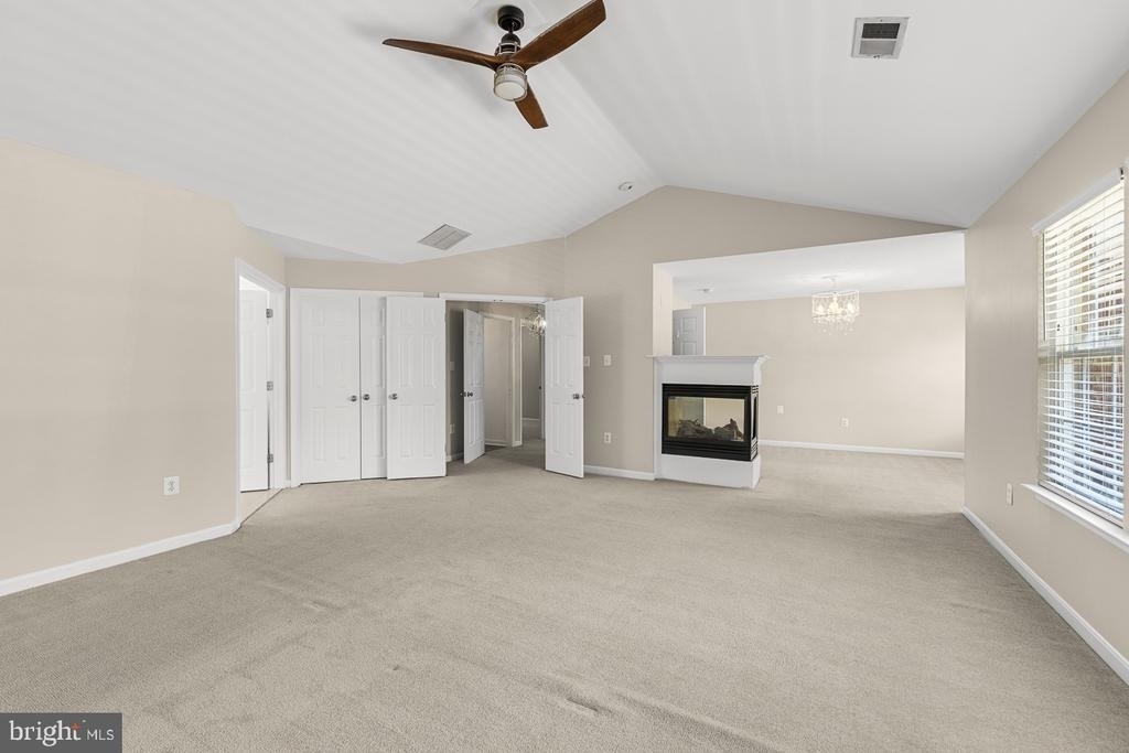 9201 Golf Court - Photo 5