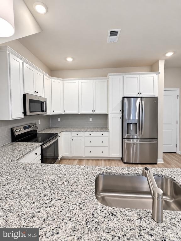 42635 Darala Drive - Photo 4