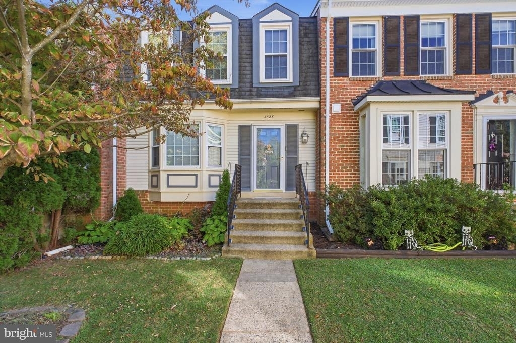 4528 Shoal Creek Court - Photo 1