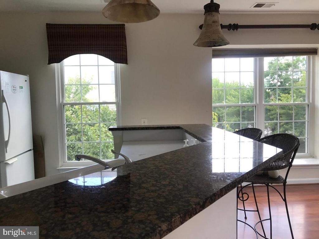 7068 Falls Reach Drive - Photo 6