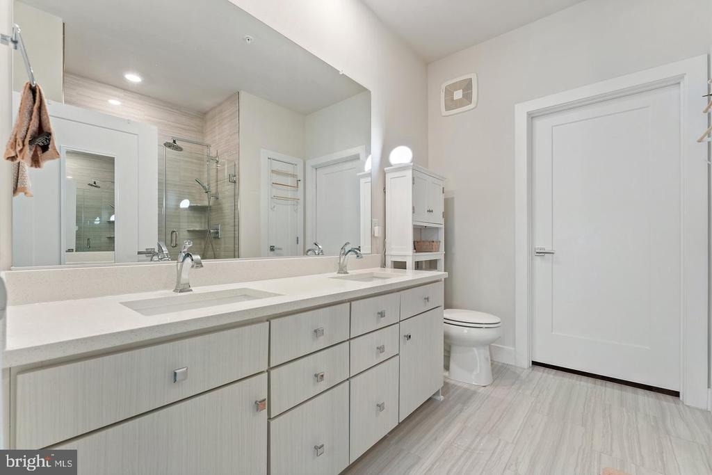 1761 Old Meadow Road - Photo 17
