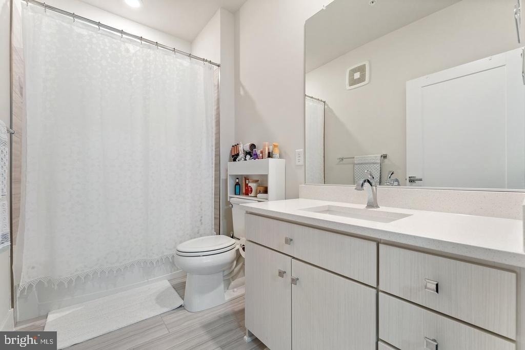 1761 Old Meadow Road - Photo 21