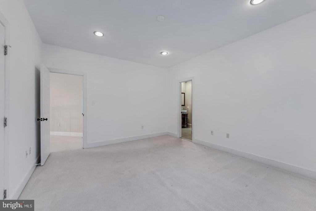 615 Nalls Farm Way - Photo 44