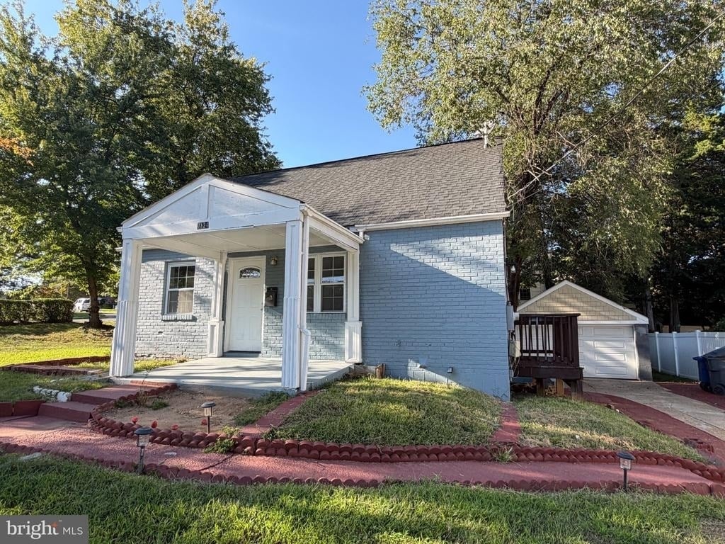 7124 Quincy Avenue - Photo 0