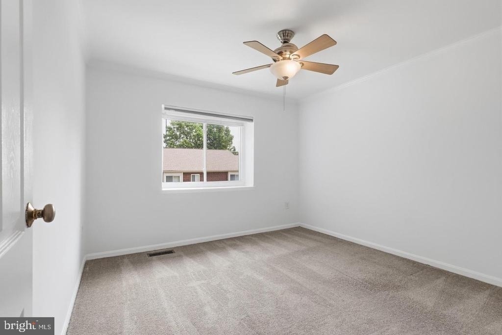 6822 Perry Penney Drive - Photo 20