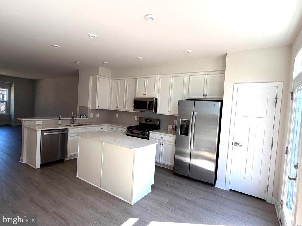 13907 Airfoil Road - Photo 6