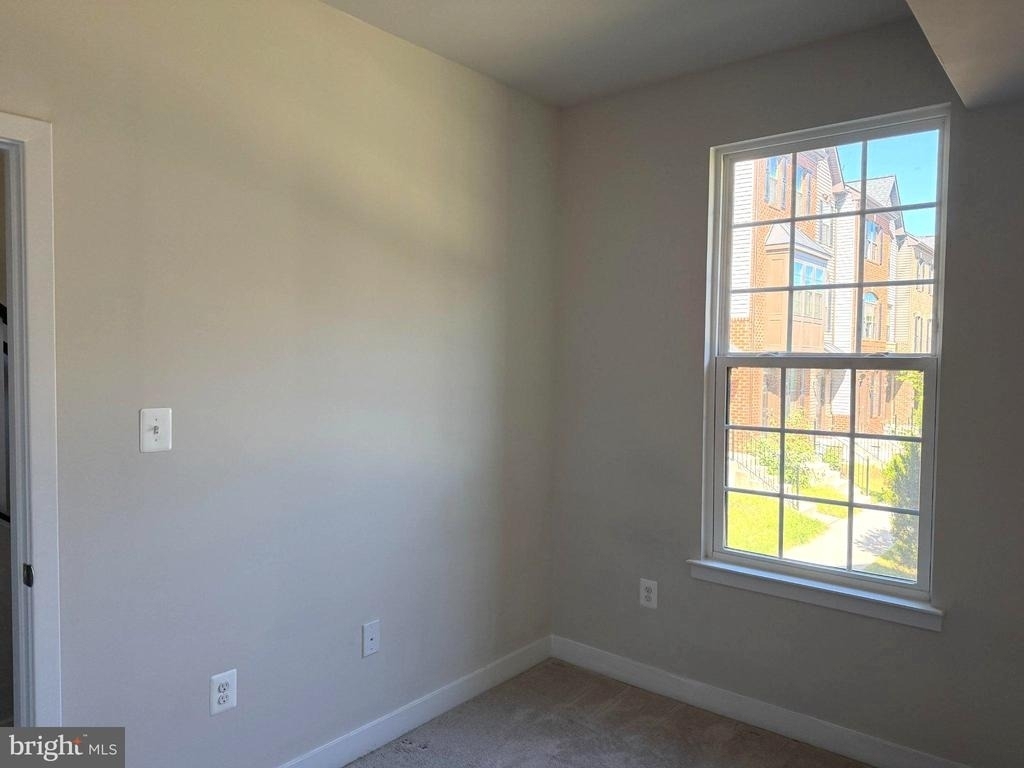13907 Airfoil Road - Photo 19