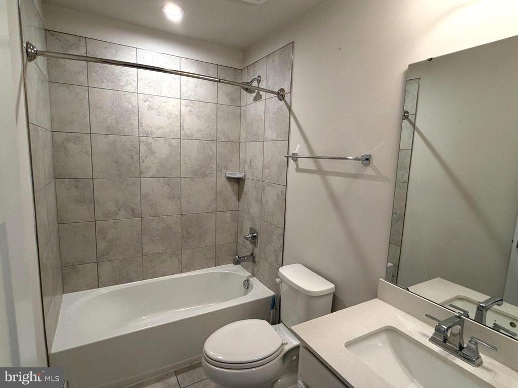 13907 Airfoil Road - Photo 12