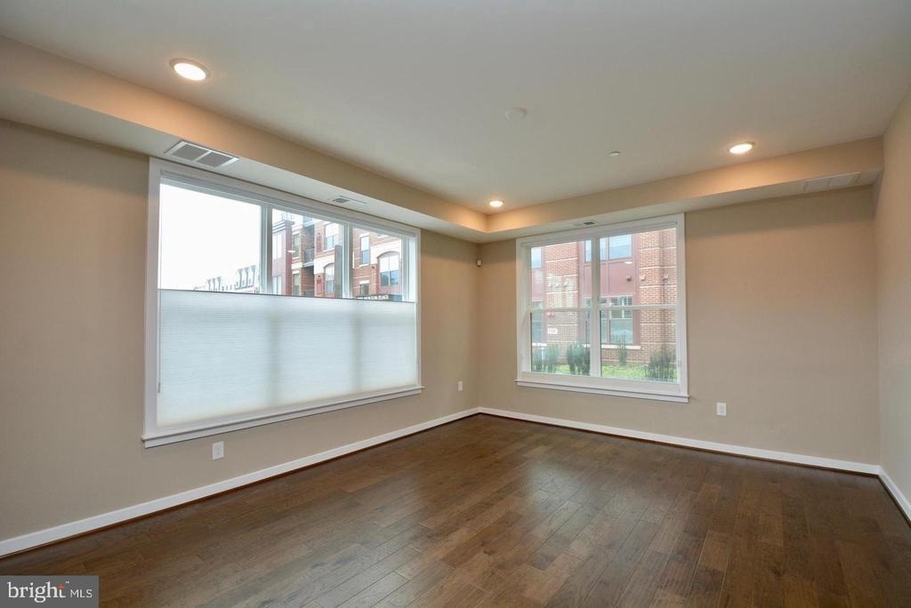 3989 Norton Place - Photo 7