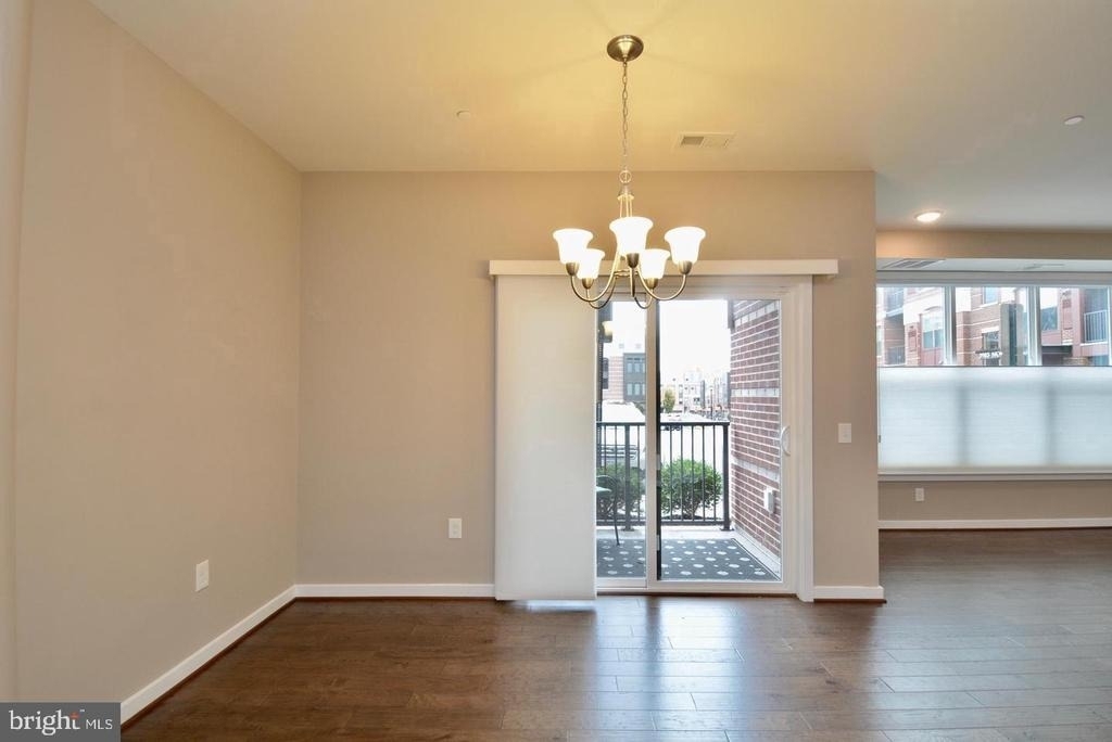 3989 Norton Place - Photo 11