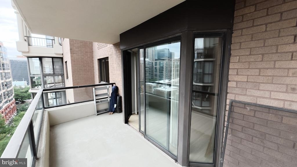 1600 N Oak Street - Photo 19