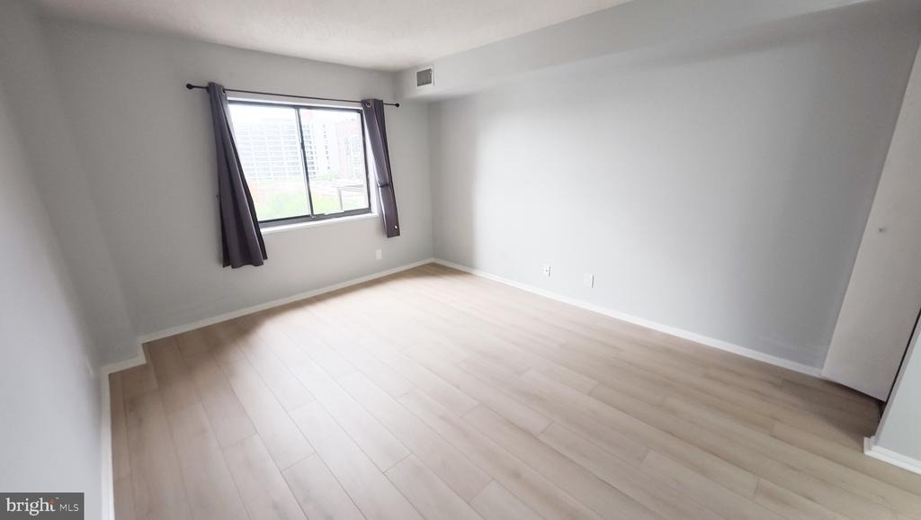 1600 N Oak Street - Photo 10