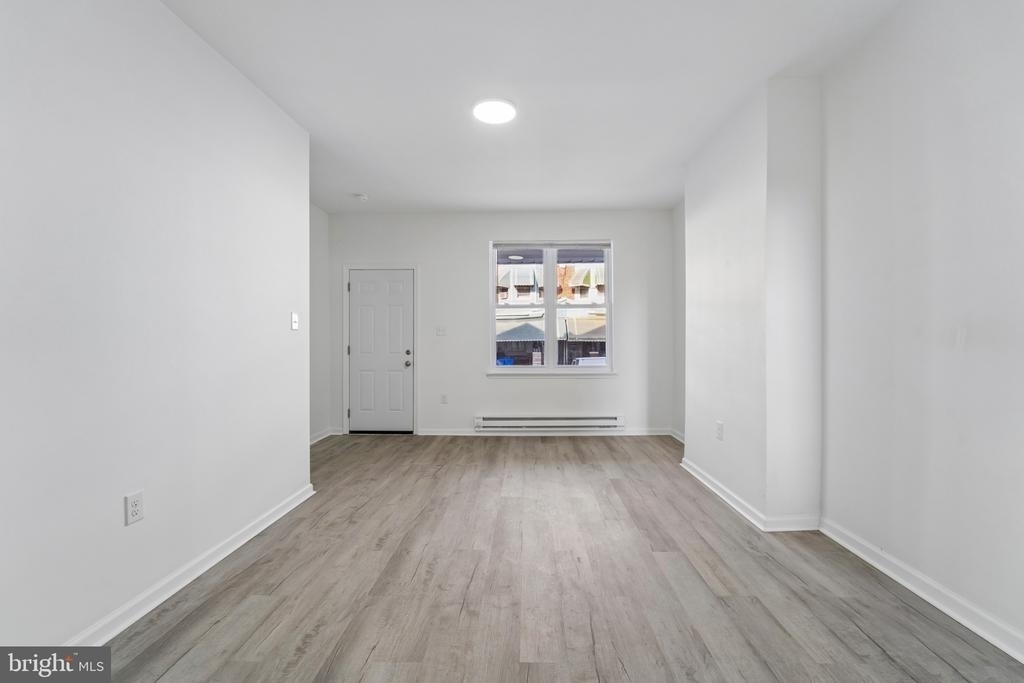 2611 N 23rd Street - Photo 2
