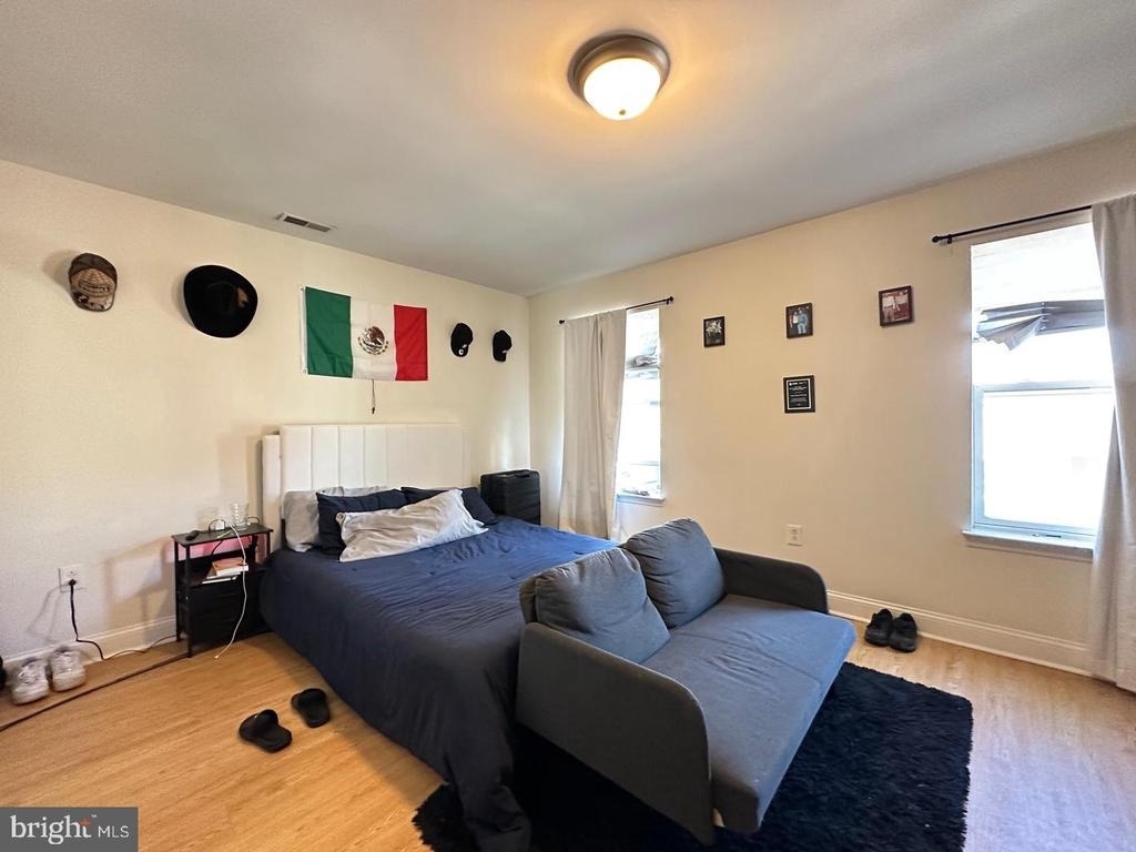 1815 N 18th Street - Photo 16