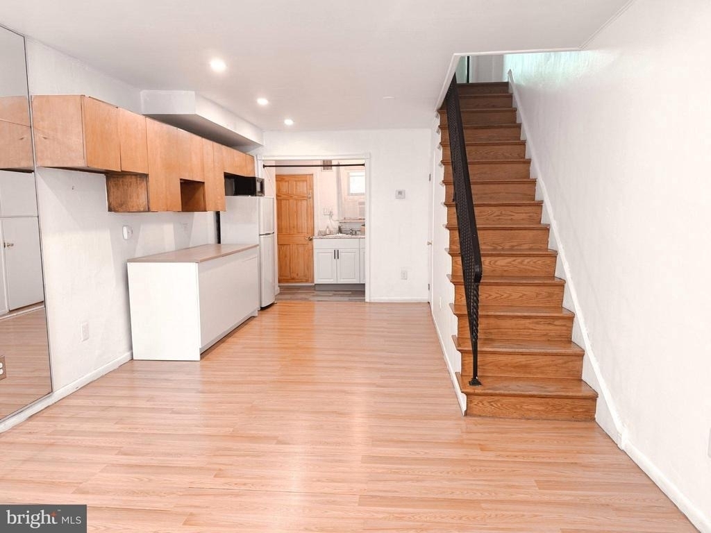 2033 S Watts Street - Photo 1