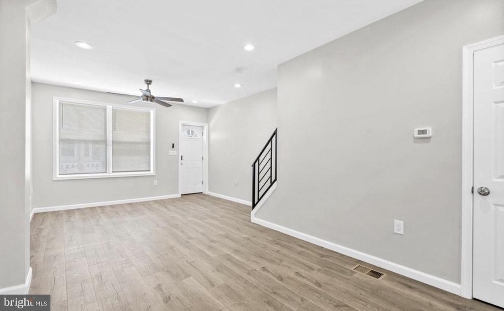 1452 S Etting Street - Photo 4