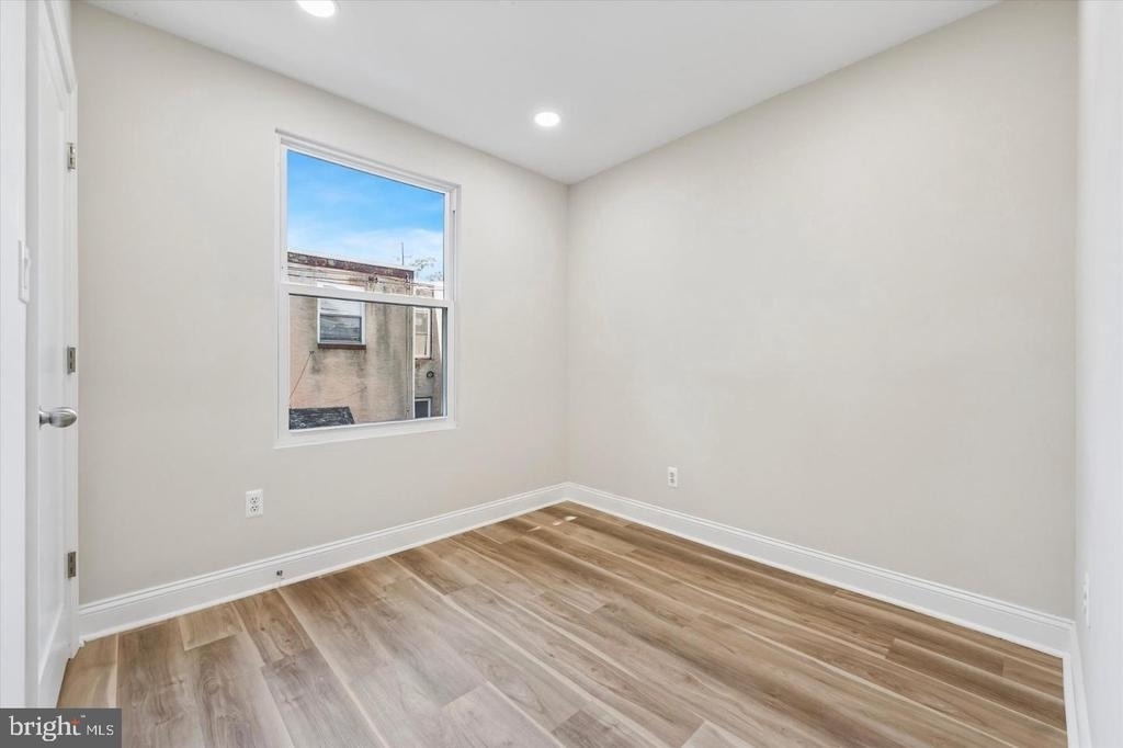 1924 S 21st Street - Photo 8