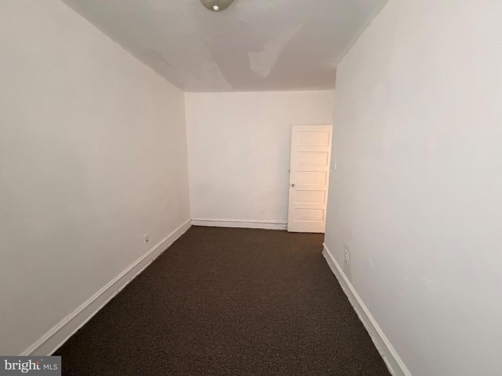 5721 Stewart Street - Photo 7