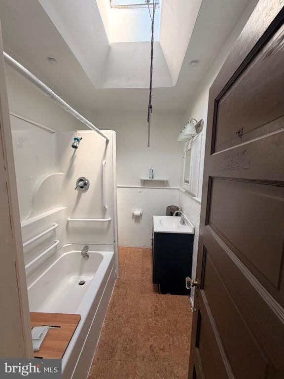 5721 Stewart Street - Photo 8