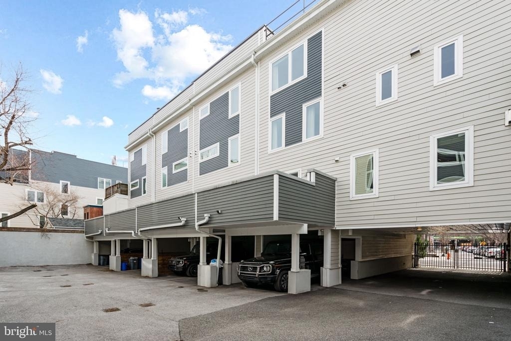 418 Wallace Street - Photo 25