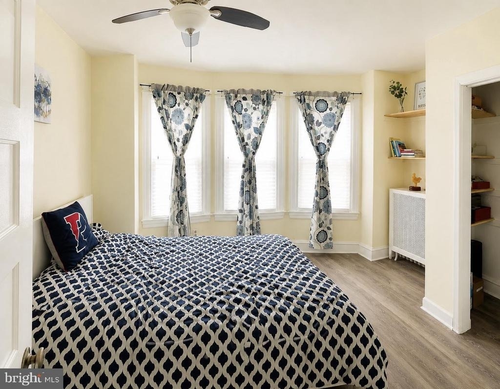 207 Lauriston Street - Photo 12
