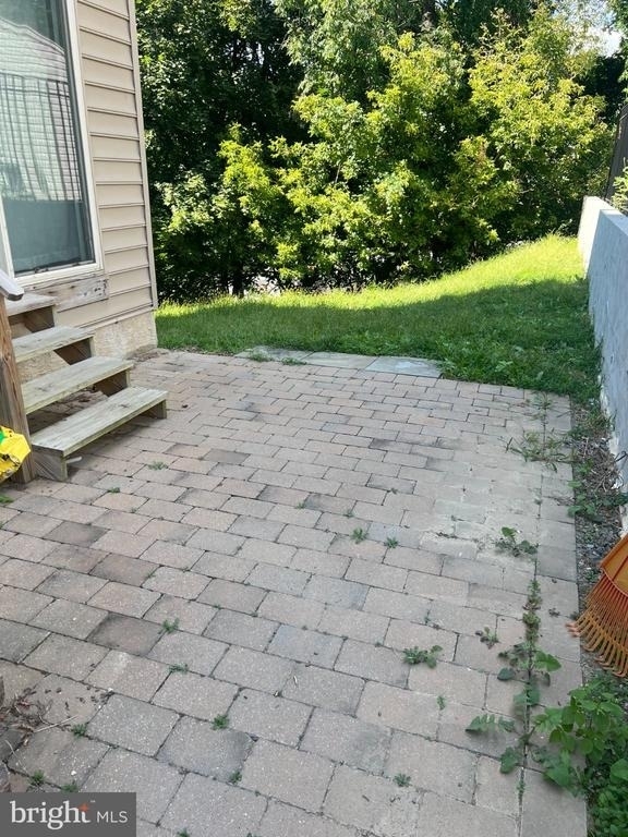 244 Krams Avenue - Photo 26