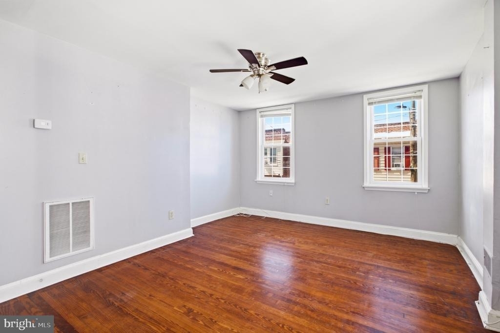 1821 Memphis Street - Photo 4