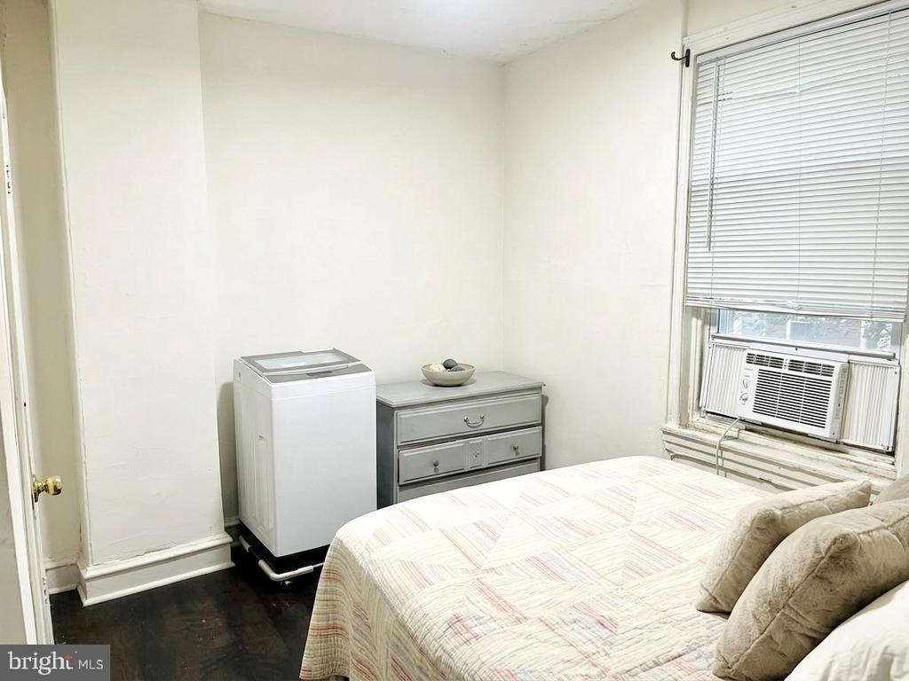 526 19th N - Photo 2